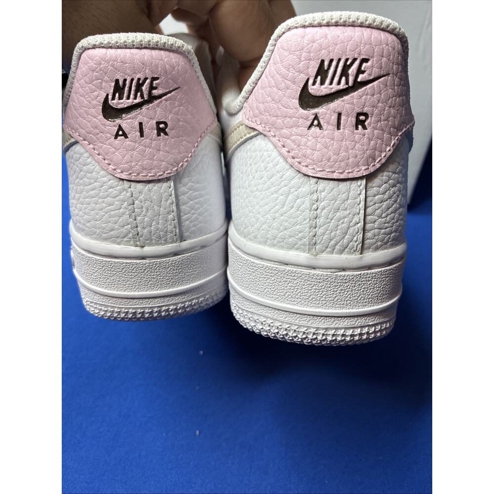 Nike Wmns Air Force 1 ‘07 ‘White Light Orewood Pink’ HF9992 100 Size 5.5 - Picture 4 of 7